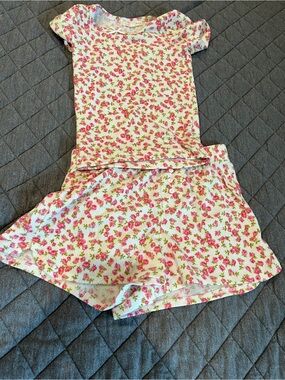 Copper Key Pajamas Set—Red/pink floral